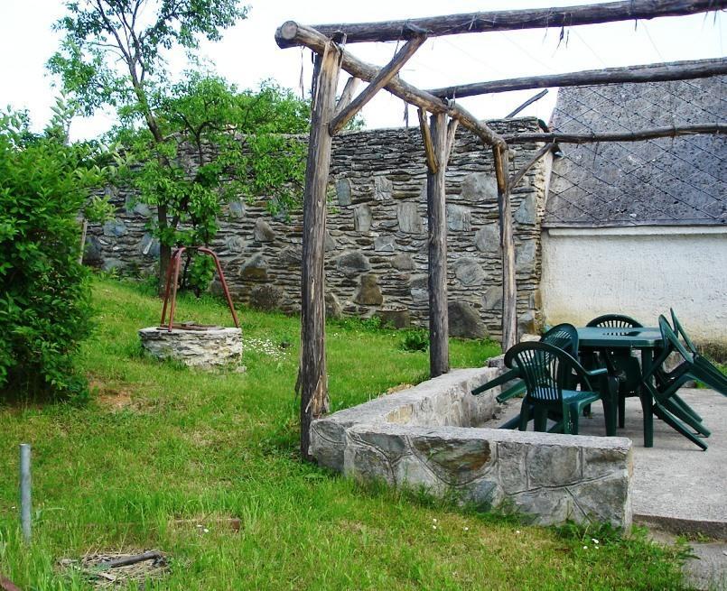 Petra Apartmanok Velem Εξωτερικό φωτογραφία